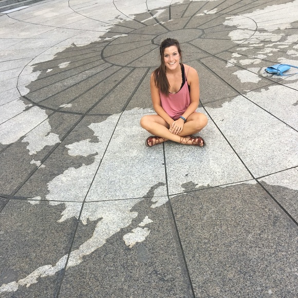 Meet your Posher, Ragen - Picture 1 of 1